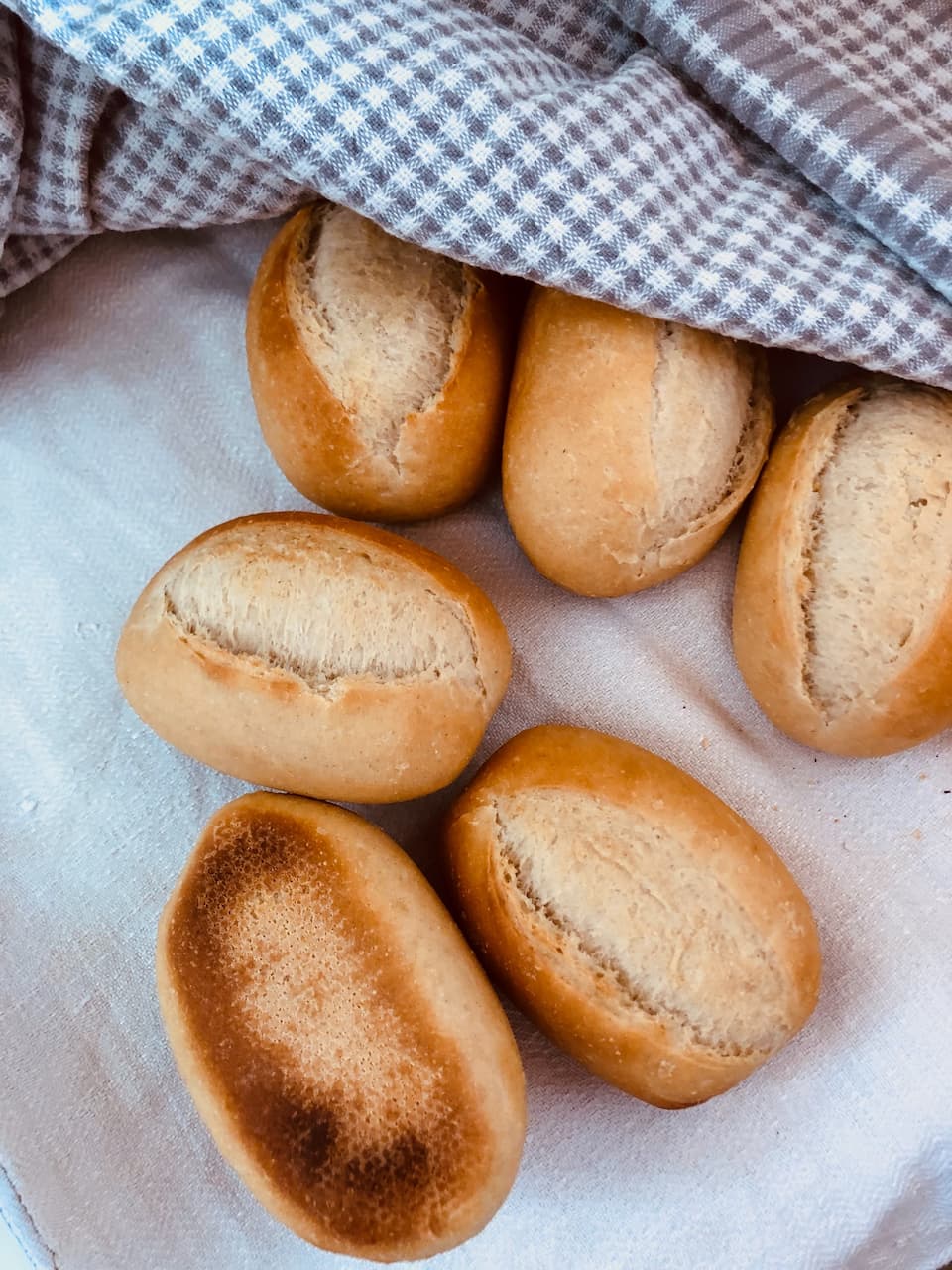 white bread loafs