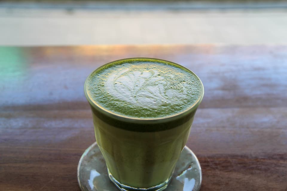 matcha green tea in cup